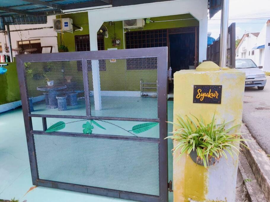 Syukur Homestay Ipoh Exterior foto
